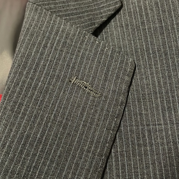 Calvin Klein Gray Pinstripe 2 Piece Suit - Picture 3 of 6